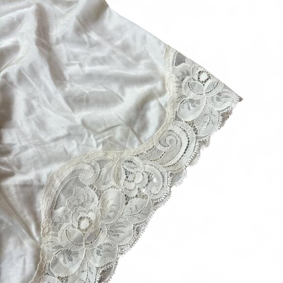 Vintage Slip Skirt - Picture 2 of 3